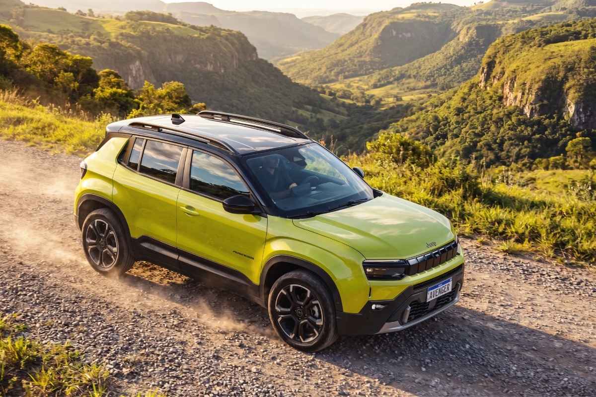 Jeep Avenger Limited - Foto: divulgação