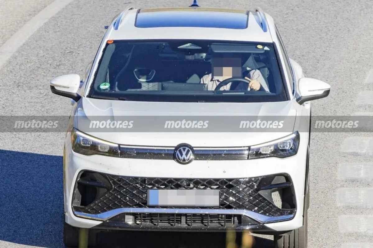 Volkswagen Tiguan R [Reprodução]